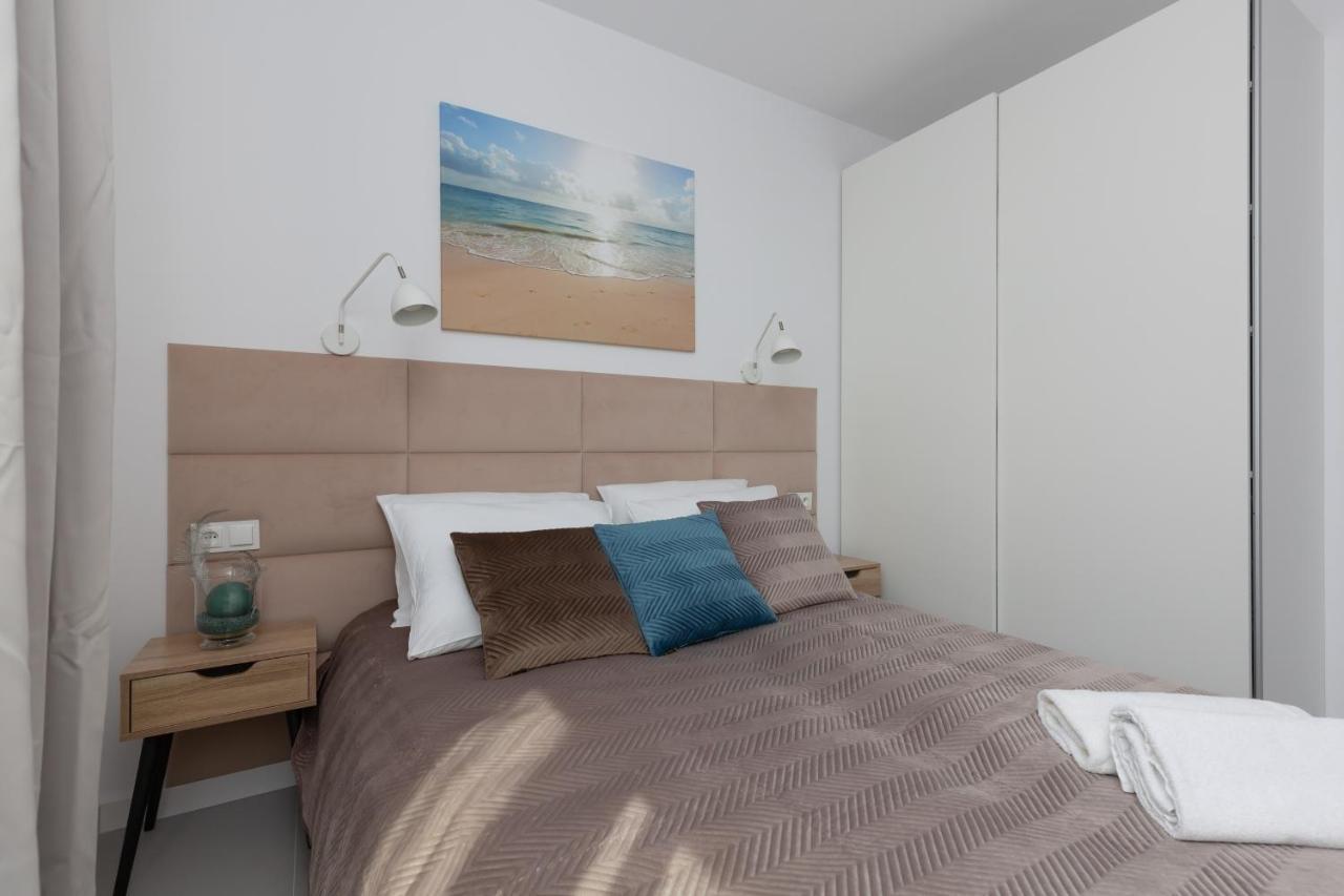 Nowe Bemowo Apartment By Renters Warsawa Bagian luar foto