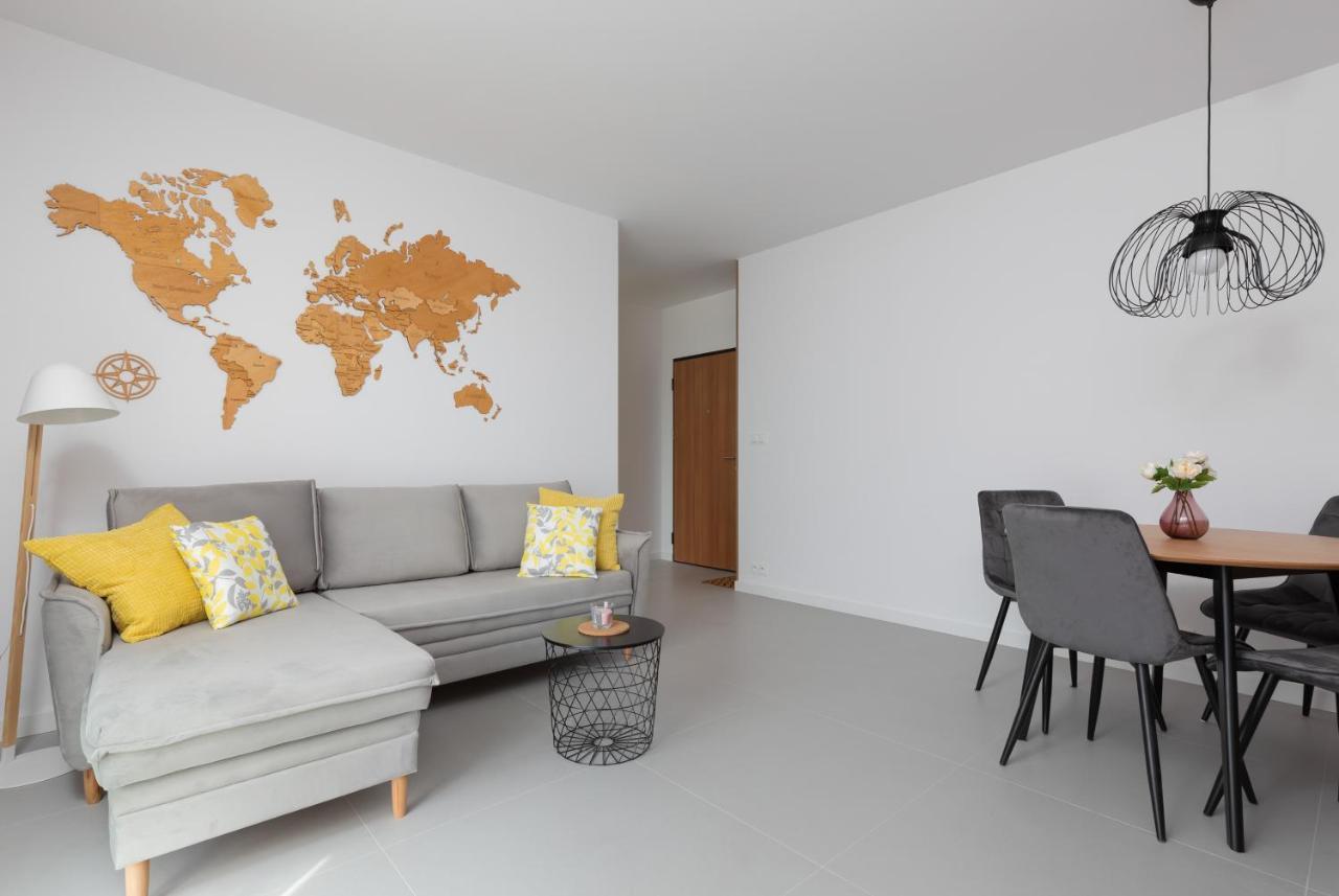 Nowe Bemowo Apartment By Renters Warsawa Bagian luar foto